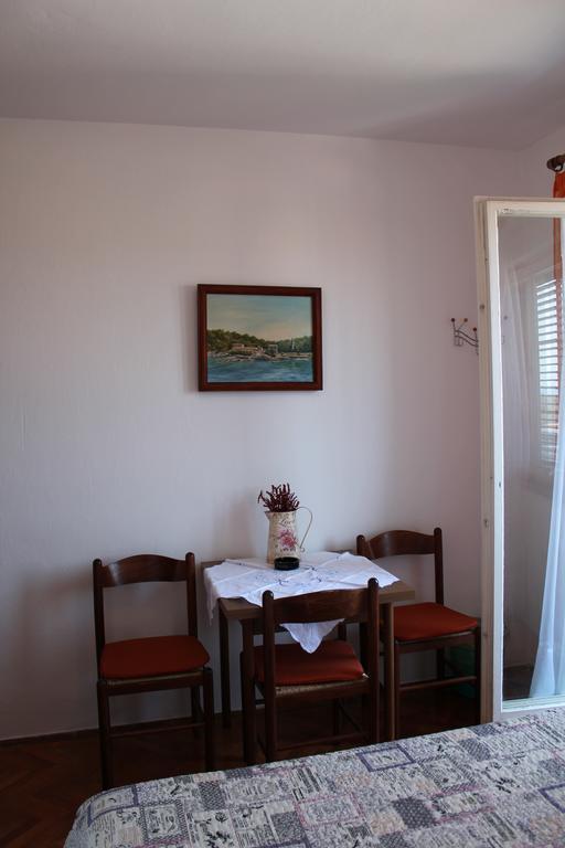 Apartment Muzic Mali Lošinj Habitación foto